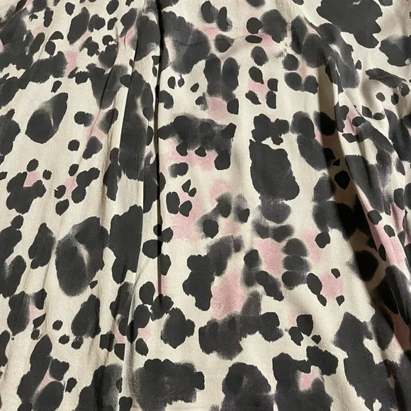 Anthropology Cloth & Stone blouse - Picture 4 of 10